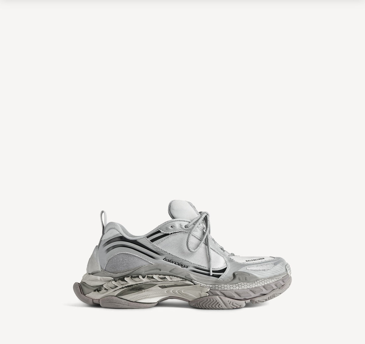 BALENCiAGA Triple S.2